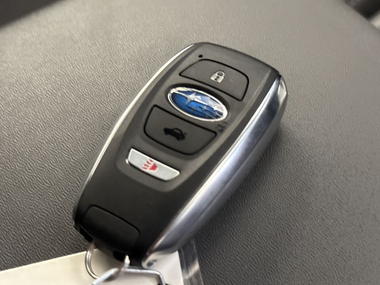 Vehicle image 28 of 29