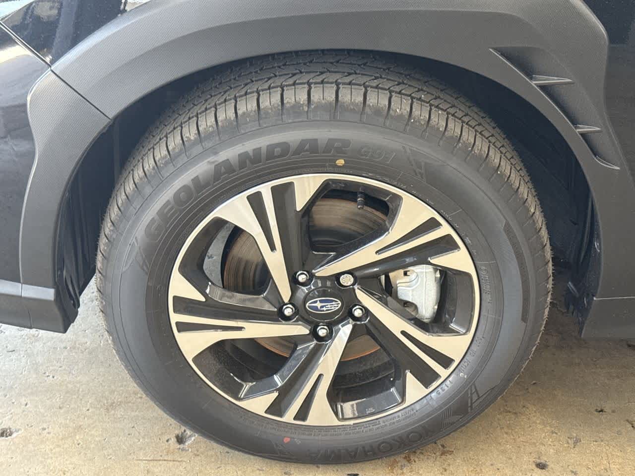 Vehicle image 11 of 29