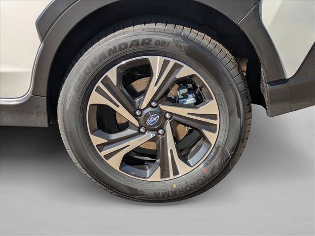2025 Subaru Crosstrek Premium Image 8 of 18