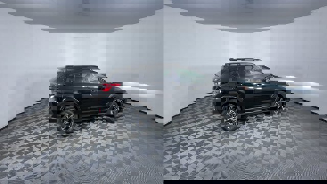 Vehicle image 6 of 27