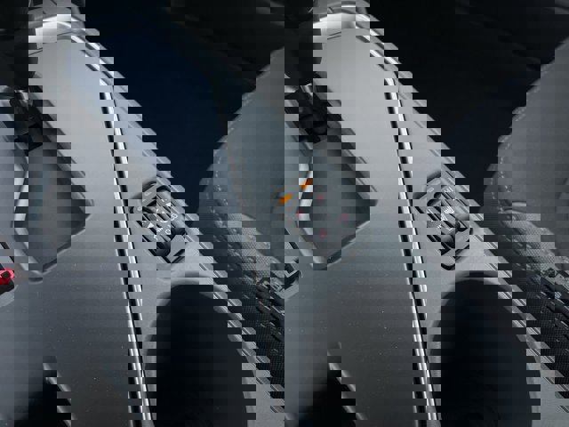 Vehicle image 22 of 27