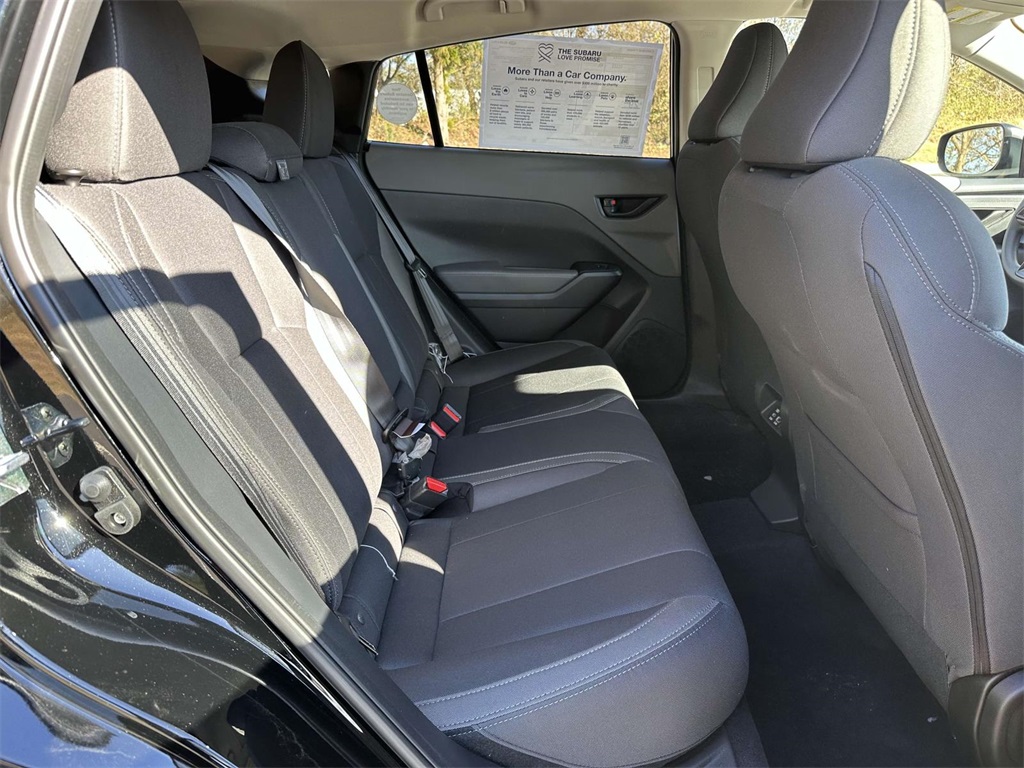 Vehicle image 11 of 25