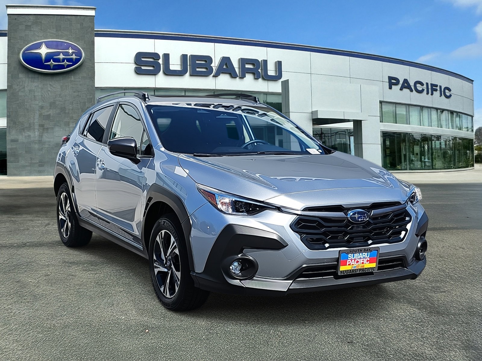 2025 Subaru Crosstrek Premium Image 3 of 37