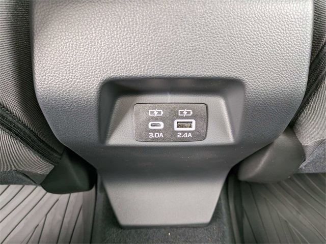 2025 Subaru Crosstrek Premium Image 19 of 22
