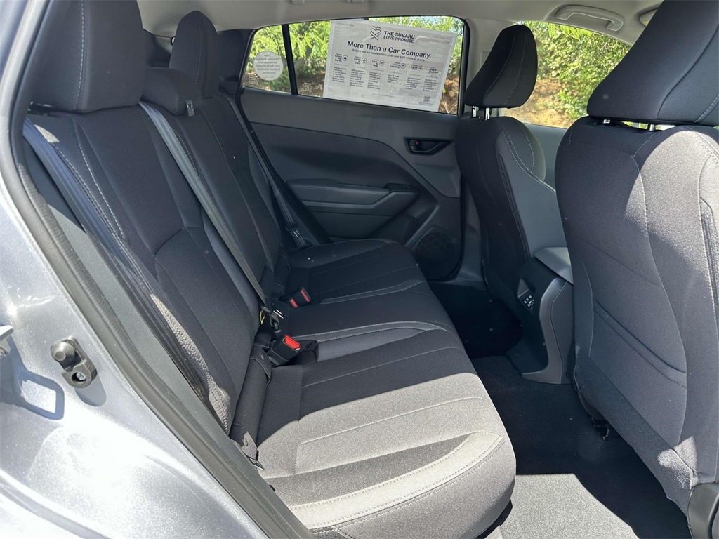 Vehicle image 11 of 25