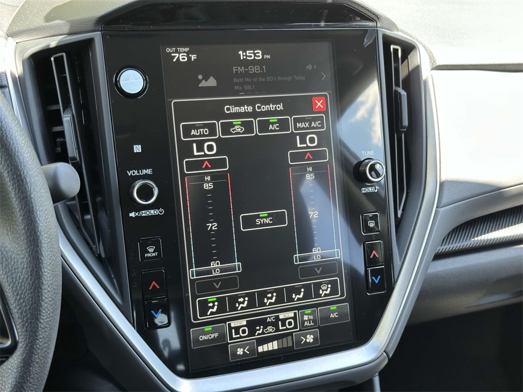 Vehicle image 22 of 25