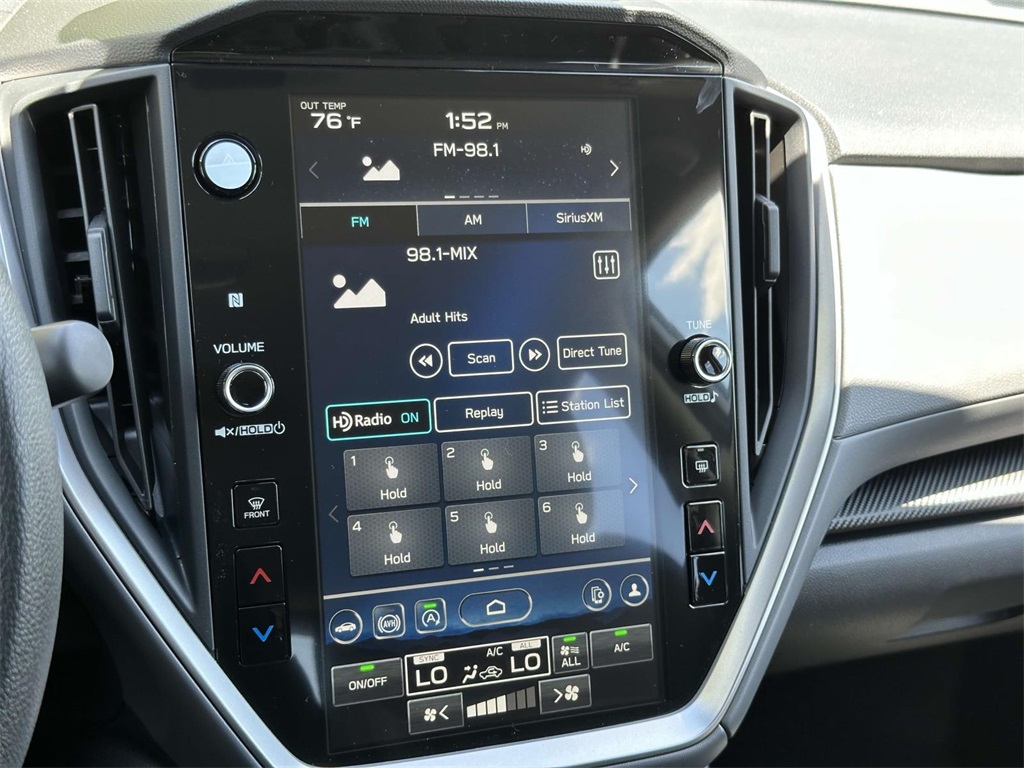 Vehicle image 20 of 25