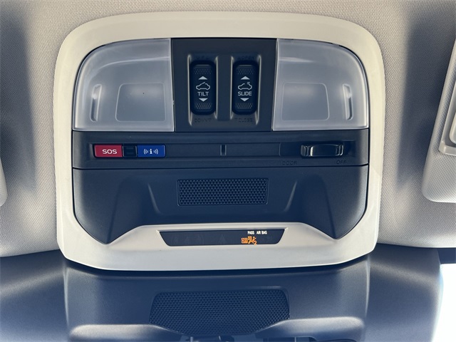 2025 Subaru Crosstrek Premium Image 3 of 30