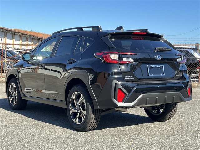 2025 Subaru Crosstrek Premium Image 4 of 30