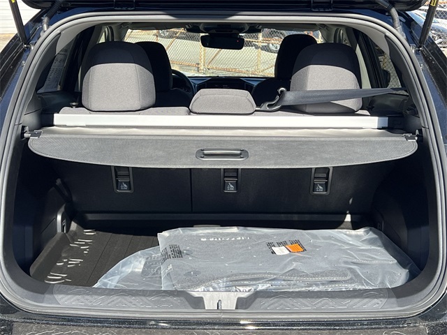 2025 Subaru Crosstrek Premium Image 7 of 30