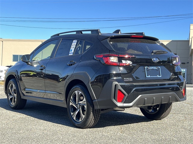 2025 Subaru Crosstrek Premium Image 9 of 38