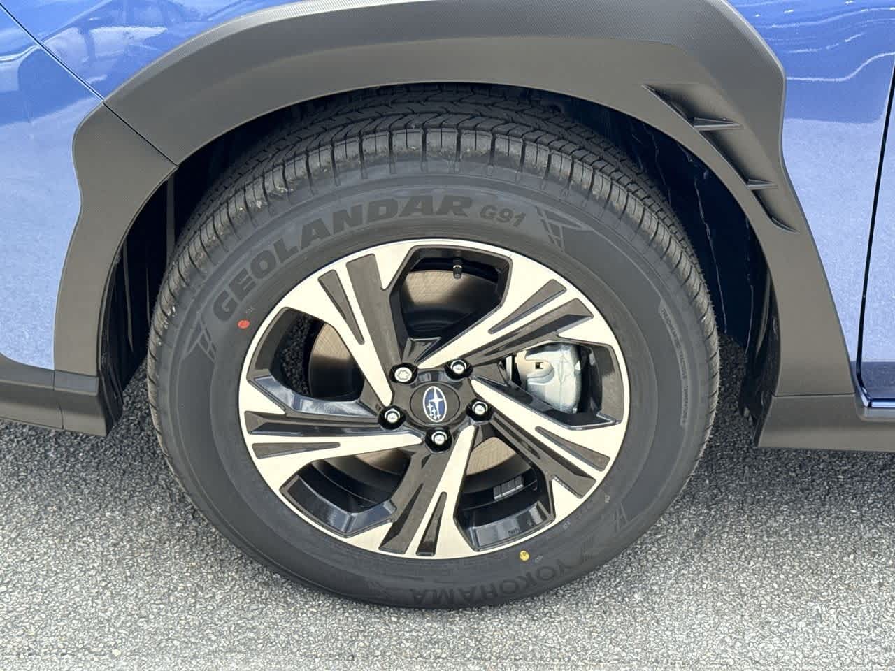 Vehicle image 11 of 29