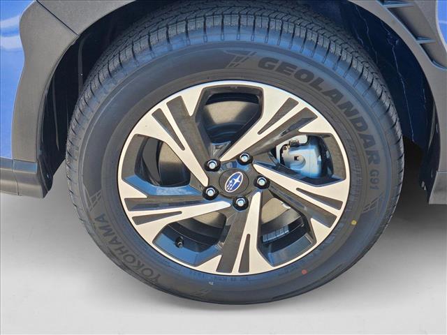 Vehicle image 9 of 17