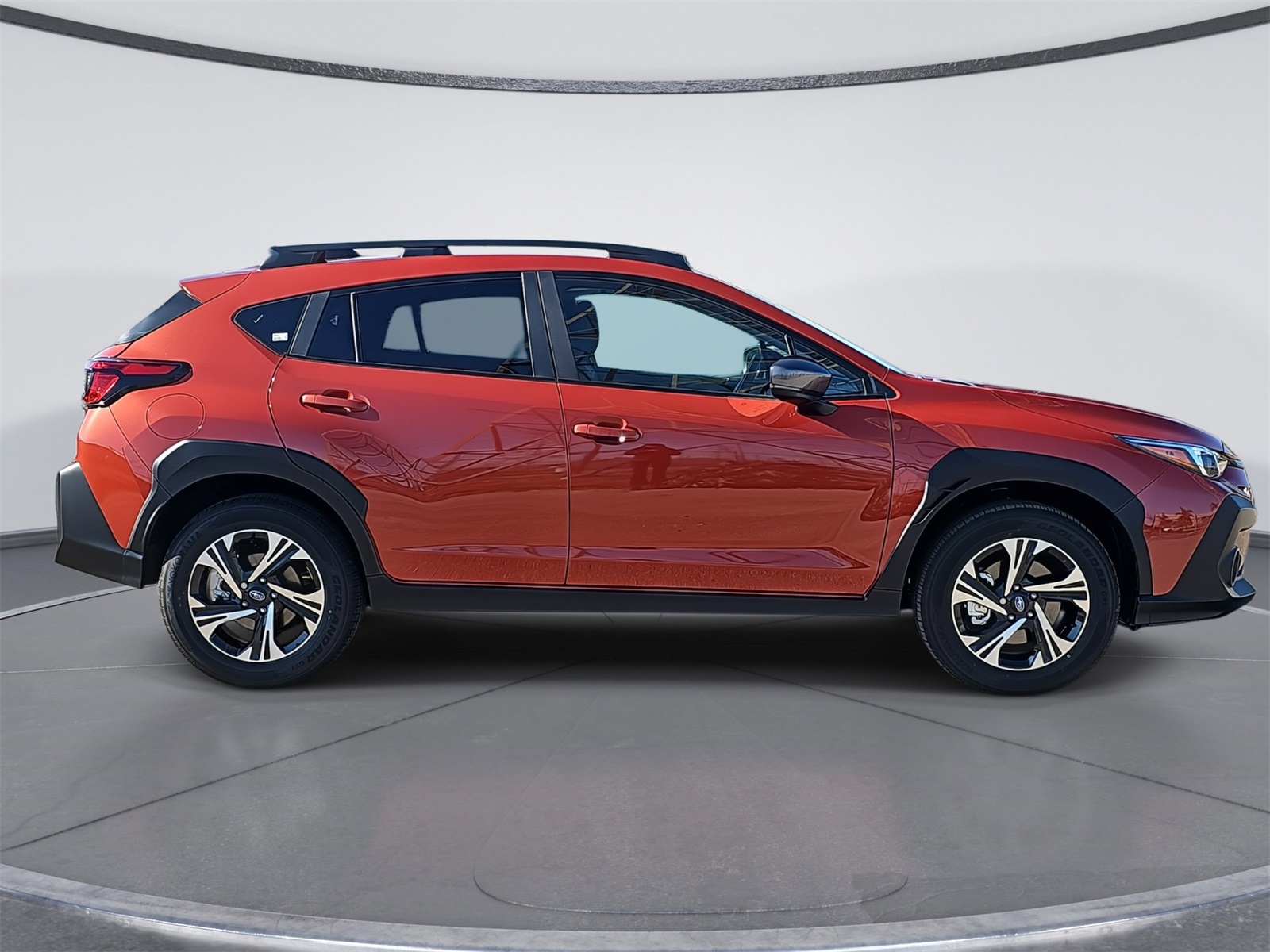 2025 Subaru Crosstrek Premium Image 4 of 35
