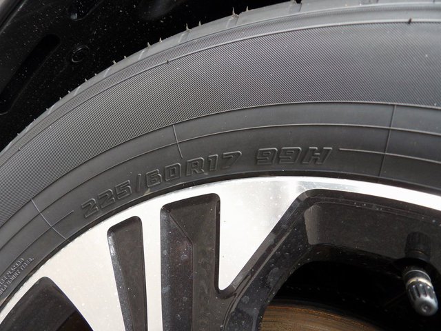 2025 Subaru Crosstrek Premium Image 4 of 28