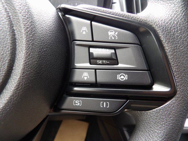 2025 Subaru Crosstrek Premium Image 16 of 28