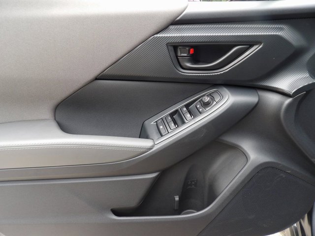 2025 Subaru Crosstrek Premium Image 15 of 28