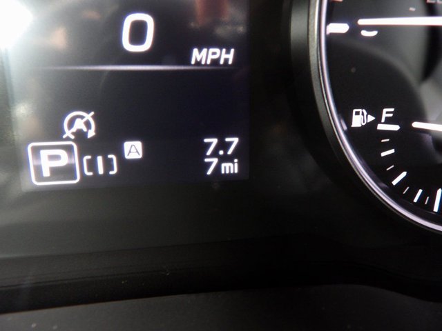 2025 Subaru Crosstrek Premium Image 11 of 28