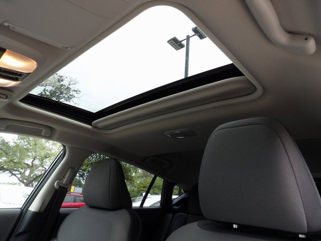 2025 Subaru Crosstrek Premium Image 8 of 28