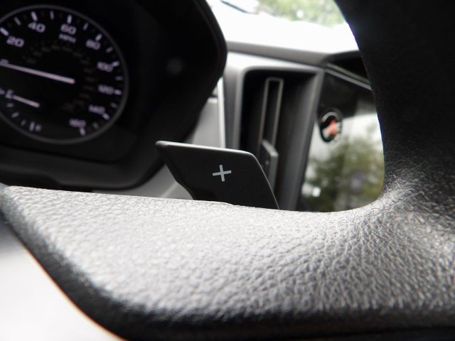 2025 Subaru Crosstrek Premium Image 24 of 28