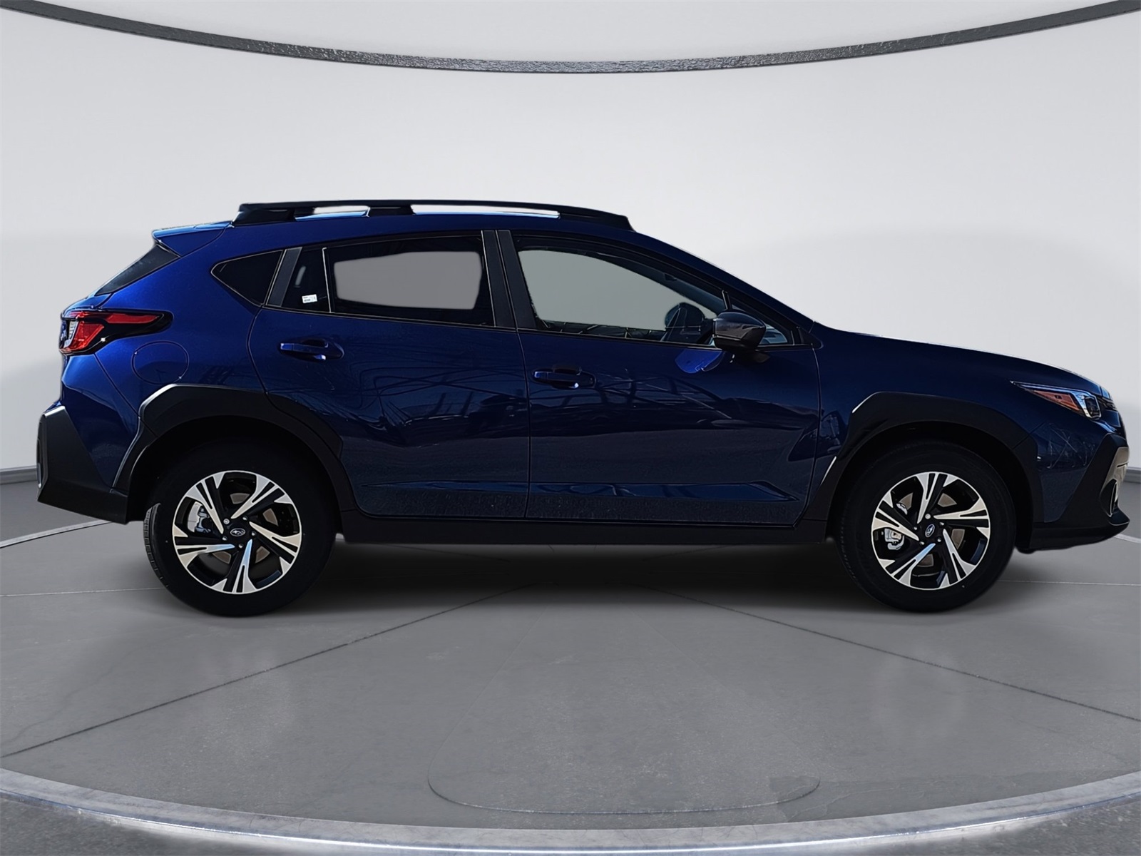 2025 Subaru Crosstrek Premium Image 4 of 37