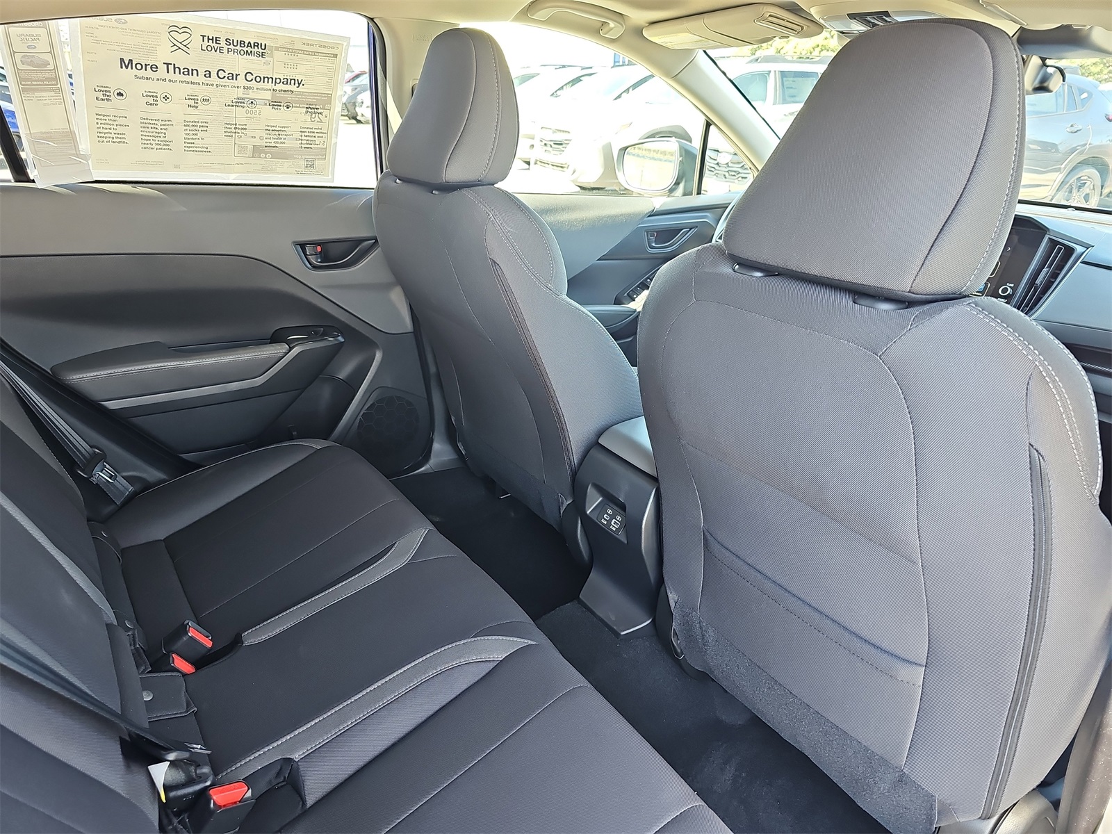 2025 Subaru Crosstrek Premium Image 14 of 37