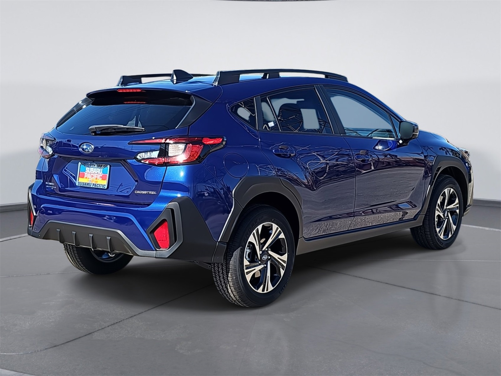 2025 Subaru Crosstrek Premium Image 5 of 37