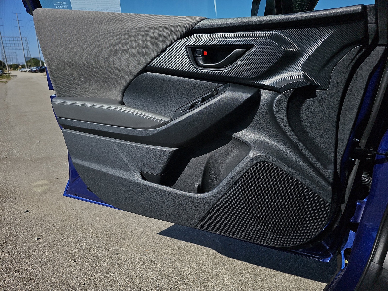 2025 Subaru Crosstrek Premium Image 26 of 37