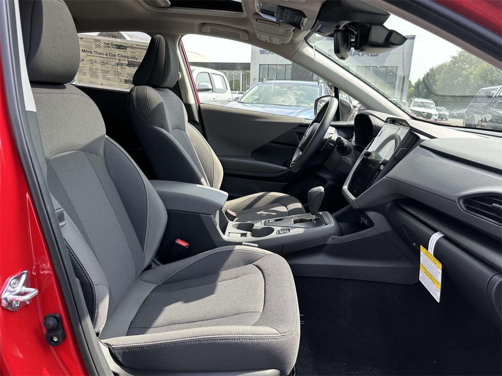Vehicle image 10 of 25