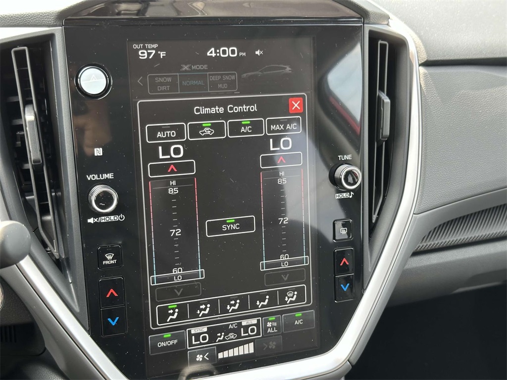 Vehicle image 22 of 25