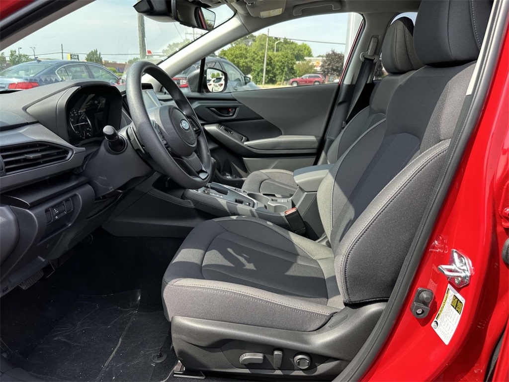 Vehicle image 16 of 25