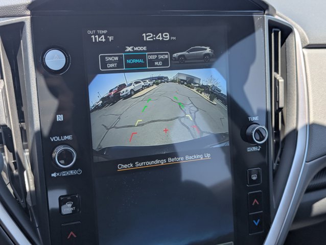 Vehicle image 18 of 25