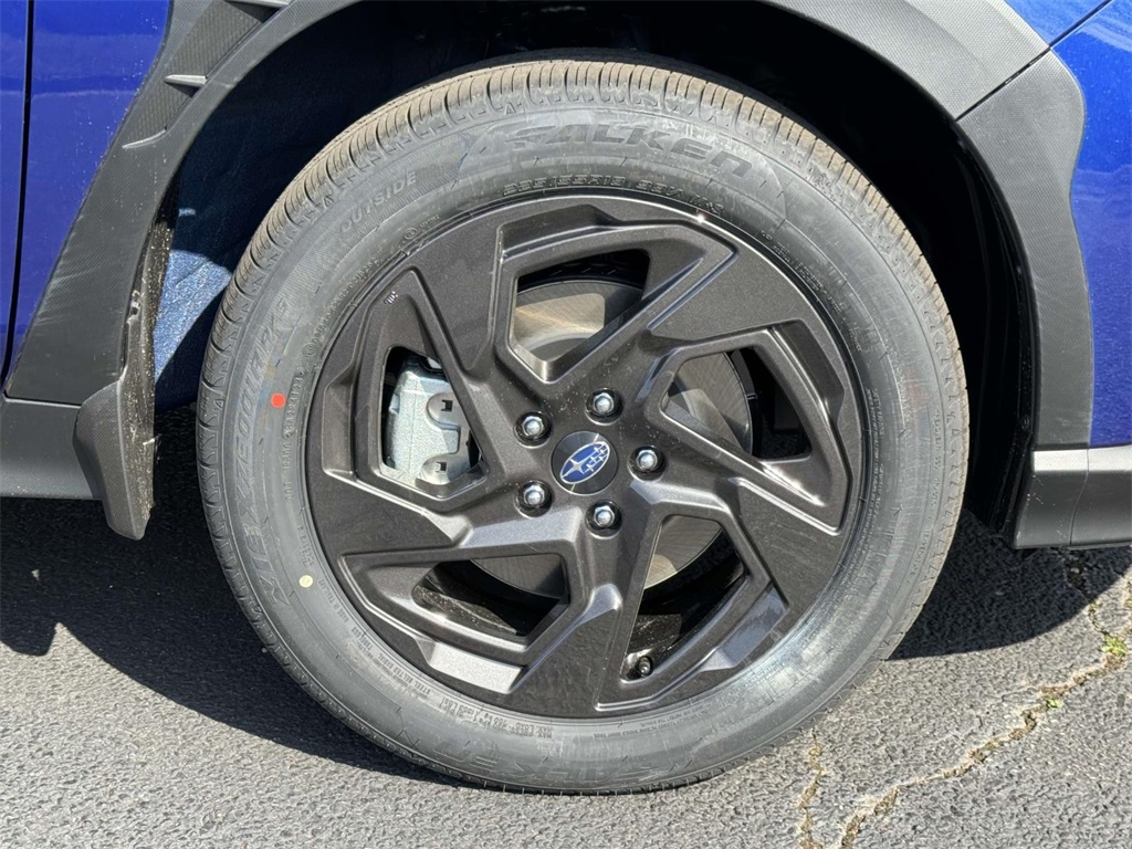 Vehicle image 7 of 26