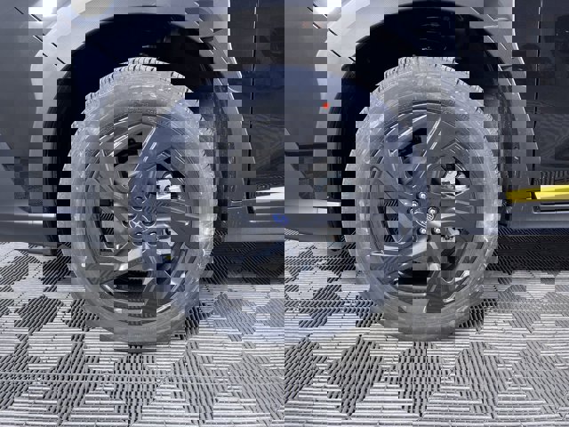 Vehicle image 26 of 27