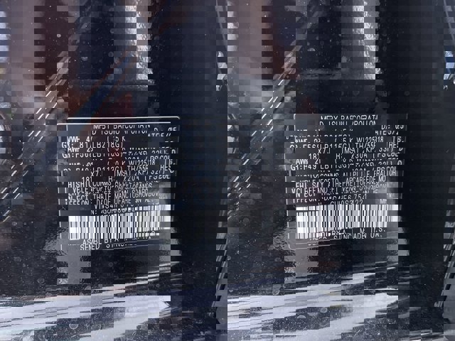 Vehicle image 12 of 27