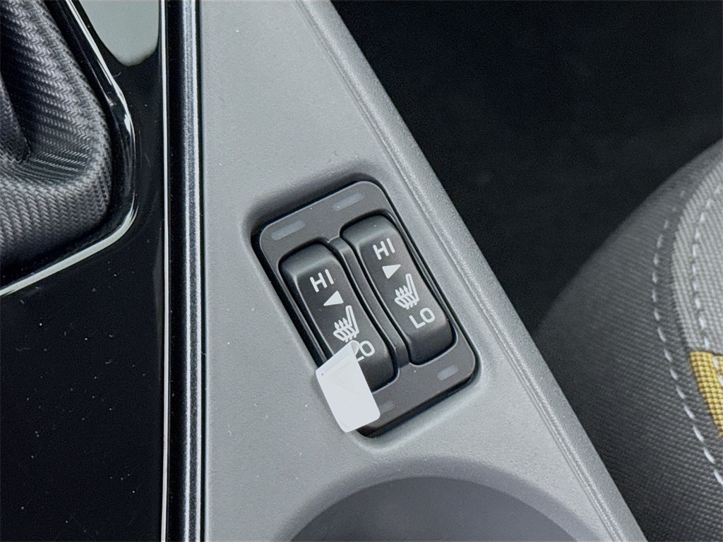 Vehicle image 18 of 29