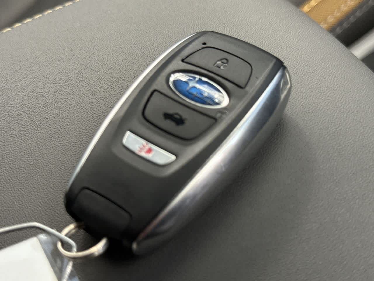 Vehicle image 28 of 29