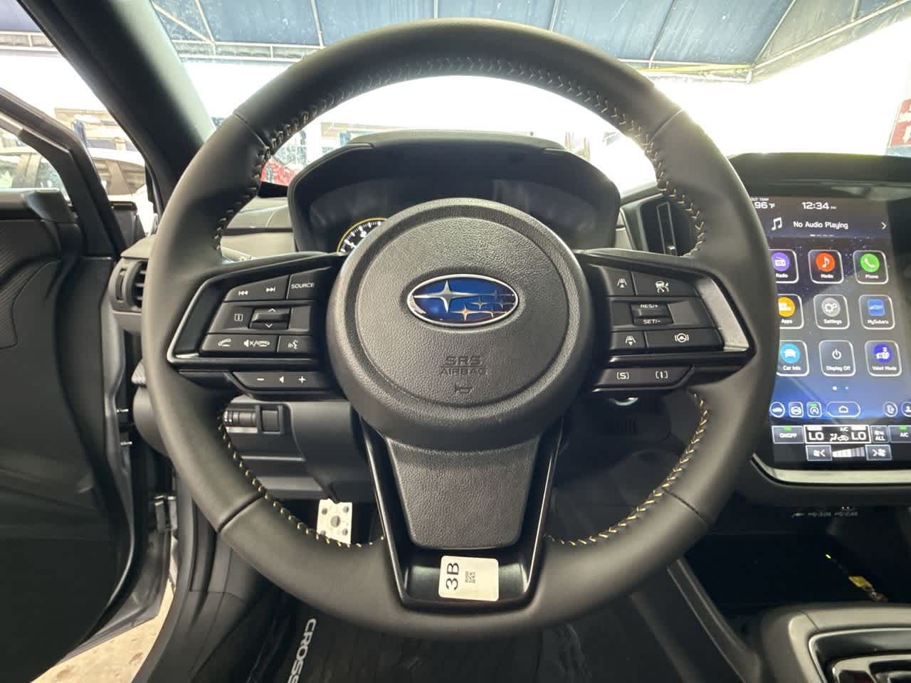 Vehicle image 15 of 29