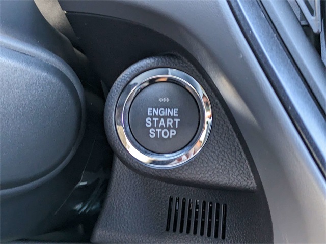 2025 Subaru Crosstrek Sport Image 15 of 30