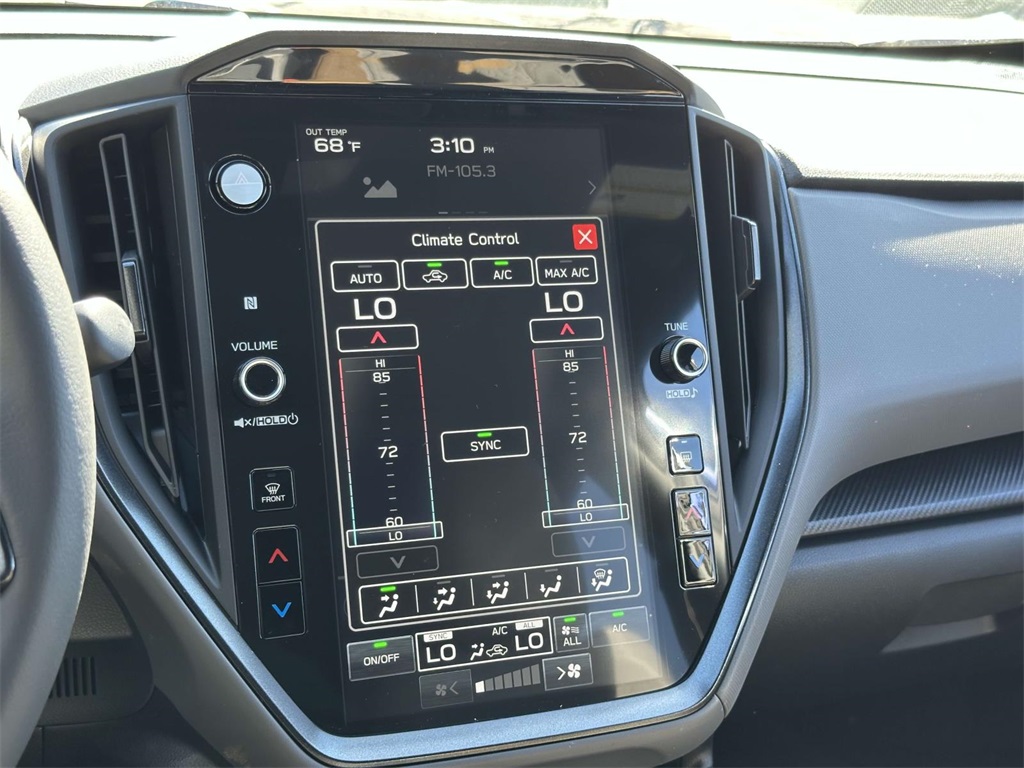 Vehicle image 22 of 25