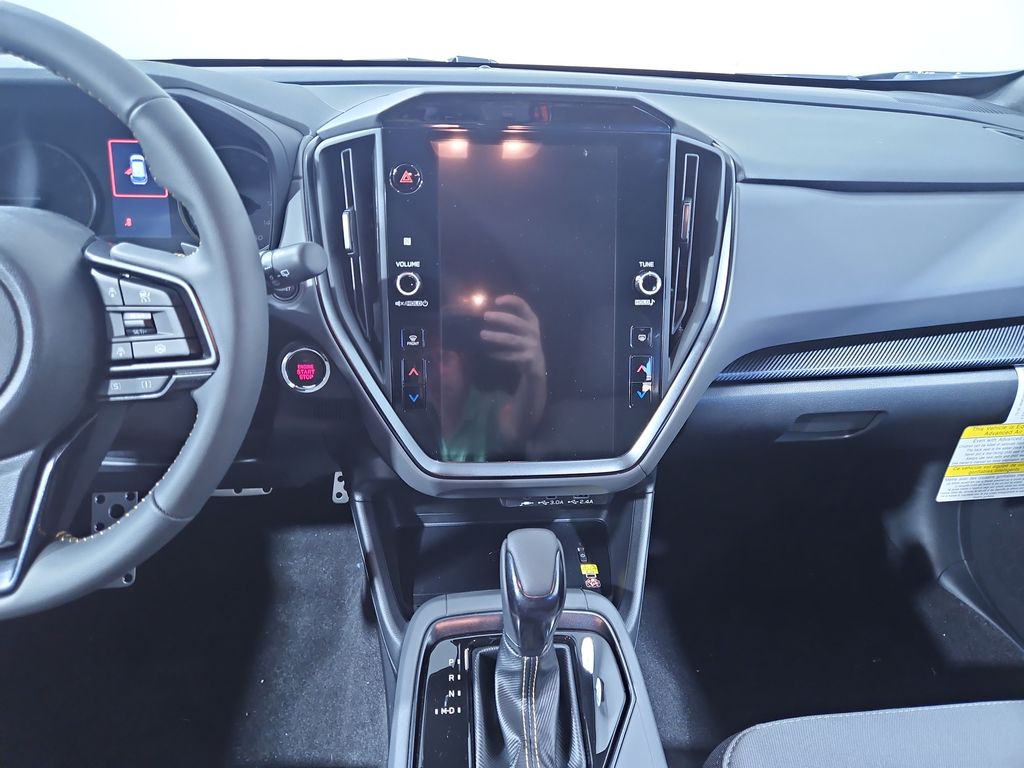 Vehicle image 16 of 28