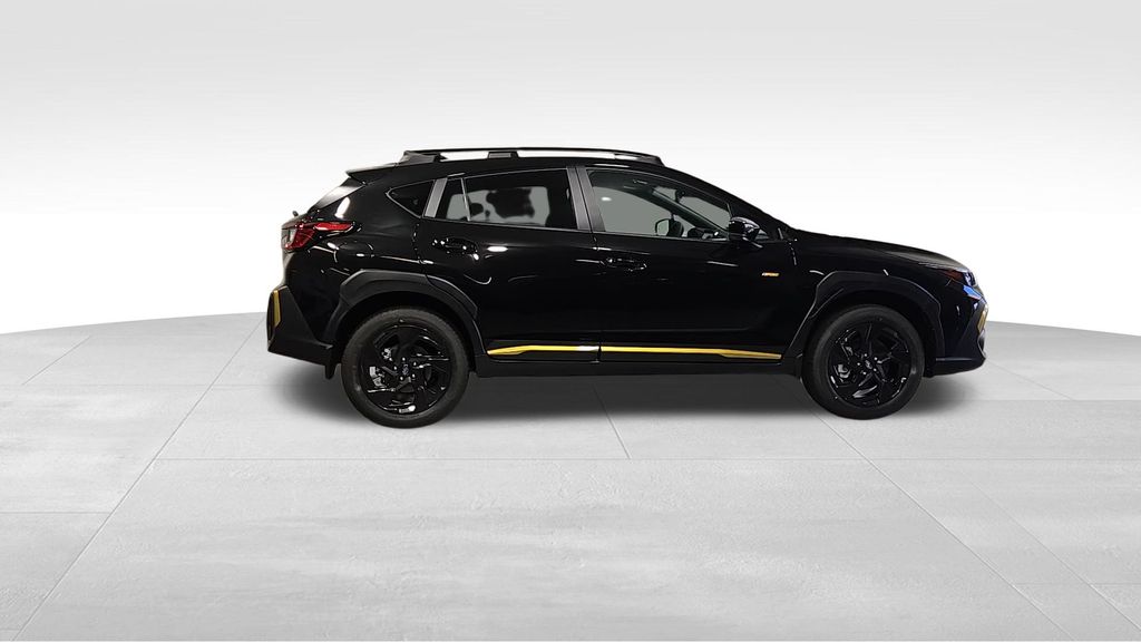 Vehicle image 3 of 28