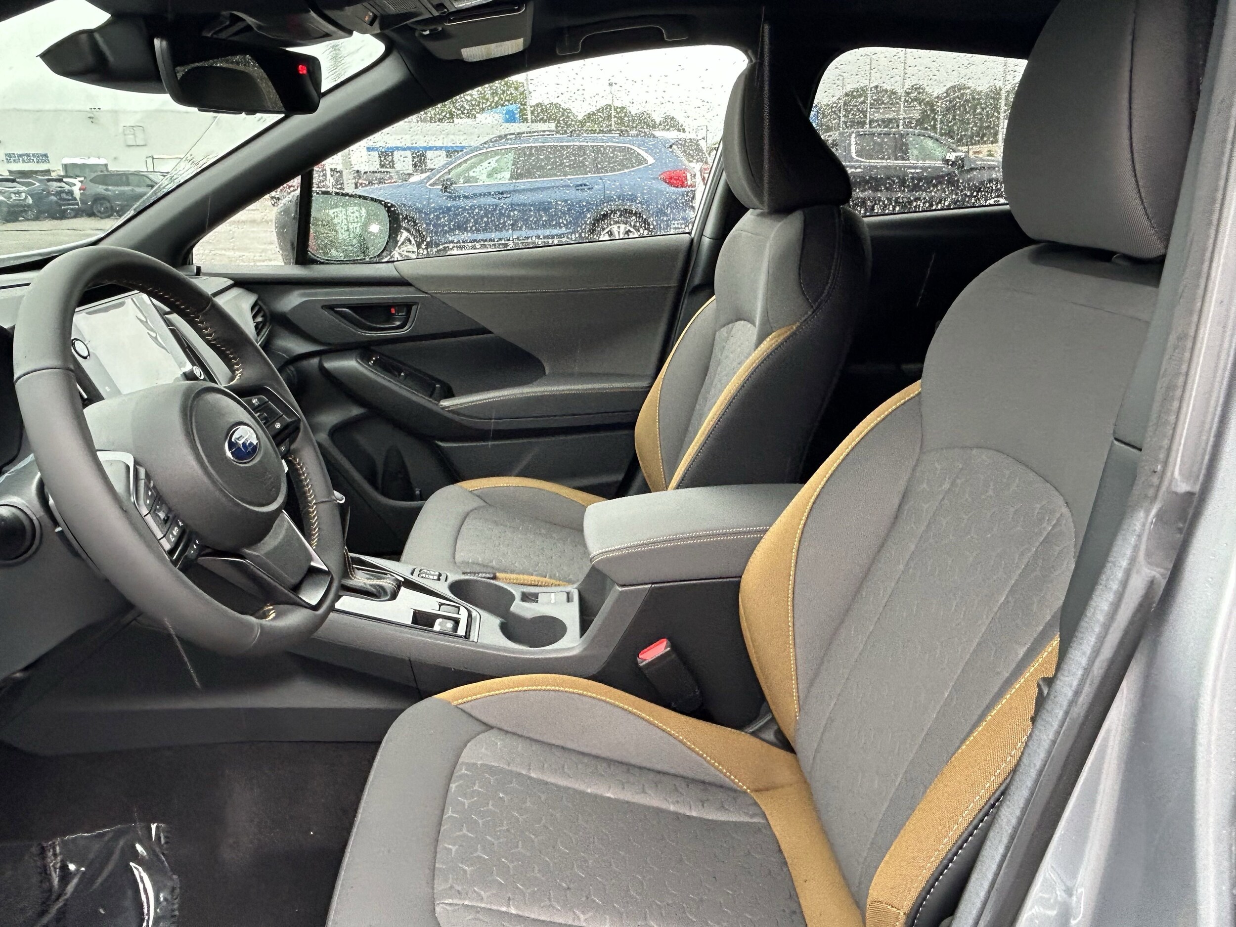 Vehicle image 19 of 32