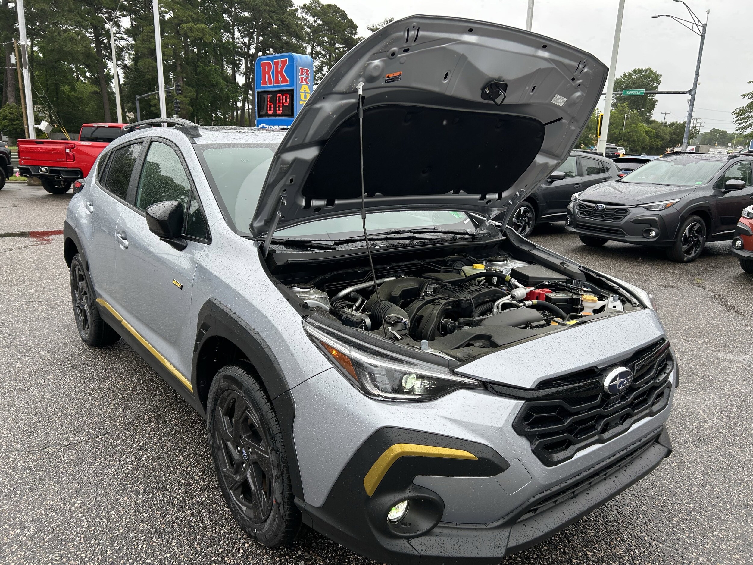 Vehicle image 9 of 32