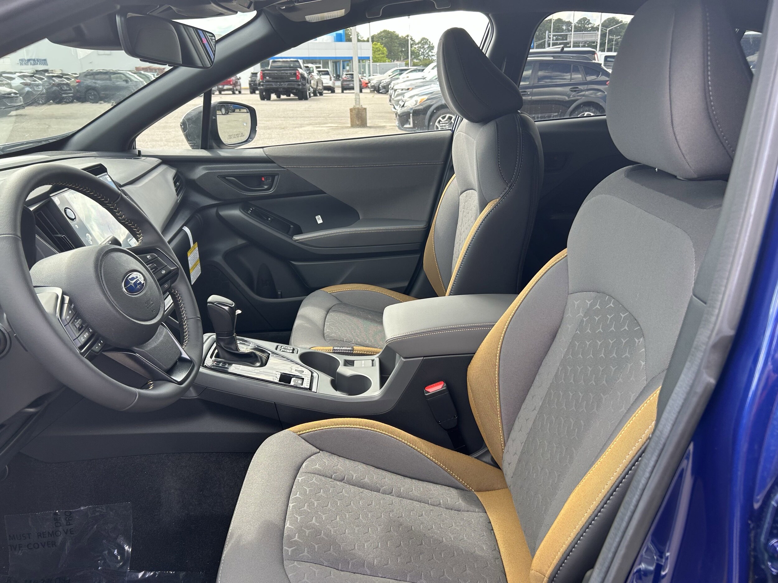 Vehicle image 17 of 36