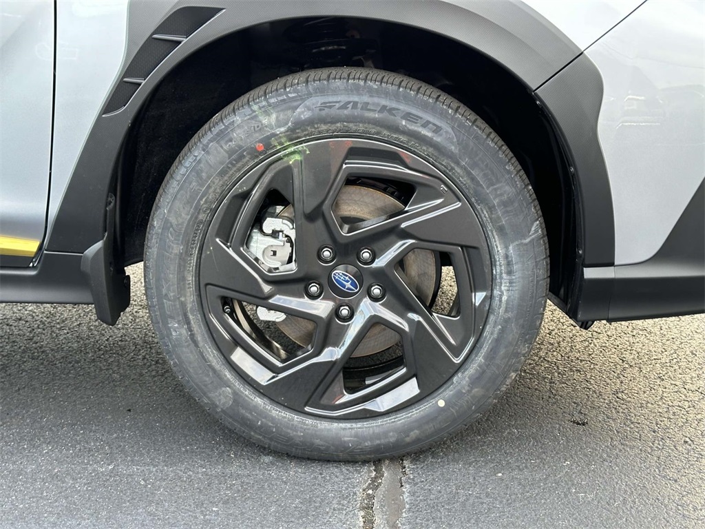 Vehicle image 7 of 28
