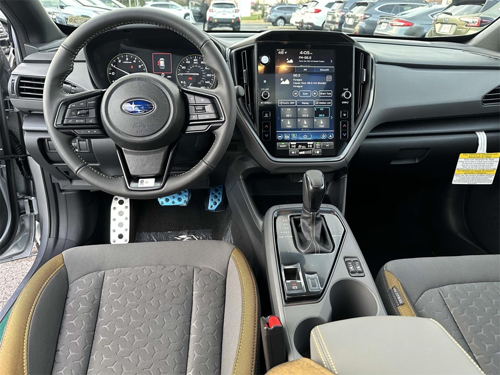 Vehicle image 18 of 28
