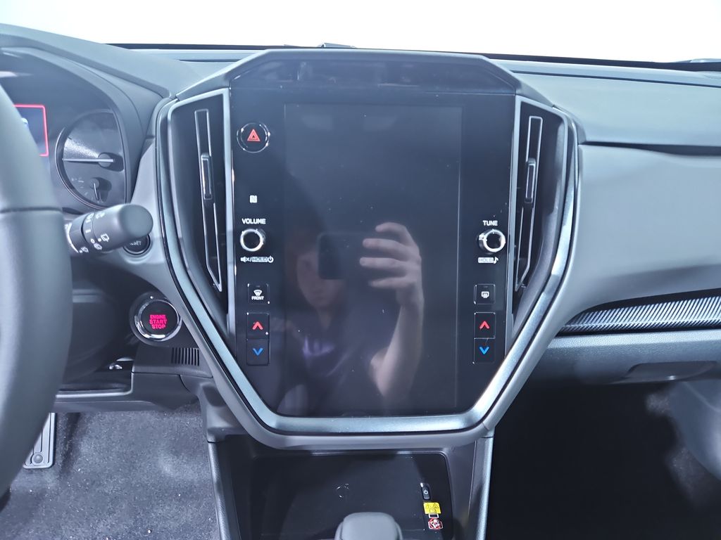 Vehicle image 18 of 29