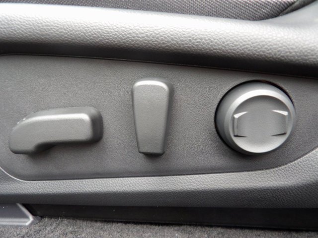 2025 Subaru Crosstrek Wilderness Image 11 of 18