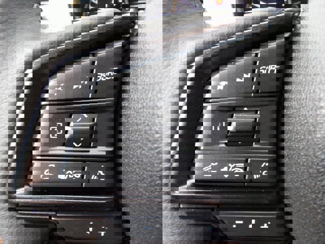 2025 Subaru Crosstrek Wilderness Image 12 of 18